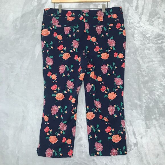 Chicos Crop Pant Womens 14 Blue Floral Flat Front Stretch High Waist Straight - Picture 2 of 8